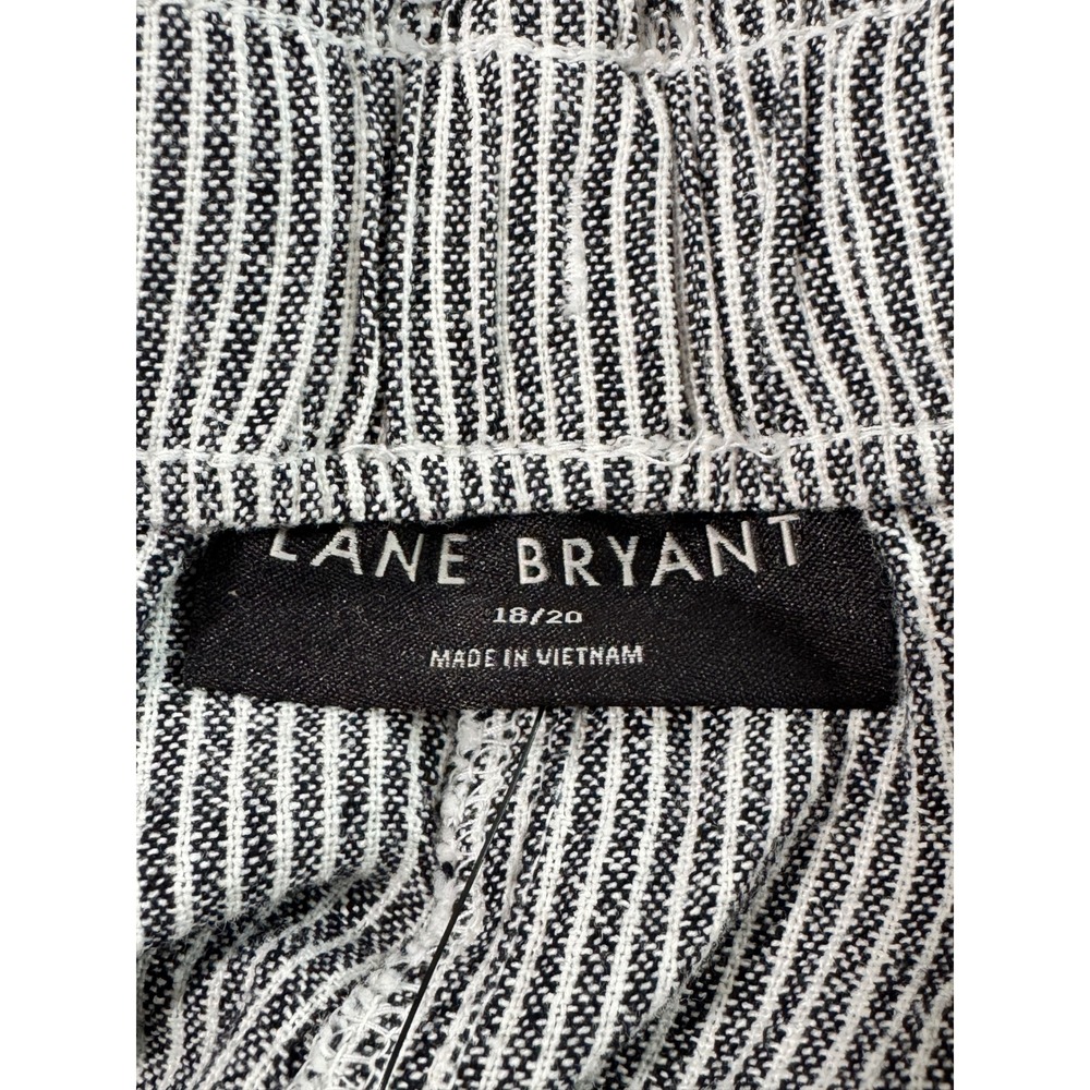 Lane Bryant Soft Slub Shorts Womens 18/20 Black White New Striped Linen Blend - Picture 5 of 13